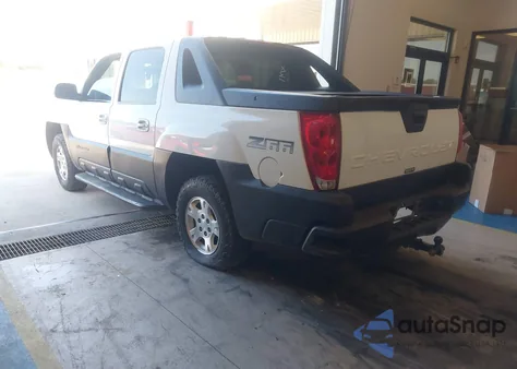 2004 Chevrolet Avalanche 1500 from USA, damaged, VIN 3GNEC12T54G106110